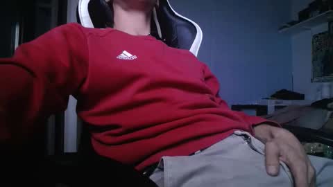 Snapshot of franceghj99 chatting on 11-02-25, 11:40 franceghj99 online show from 11-02-25, 11:40