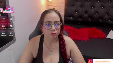          online show from 10-11-25, 02:44