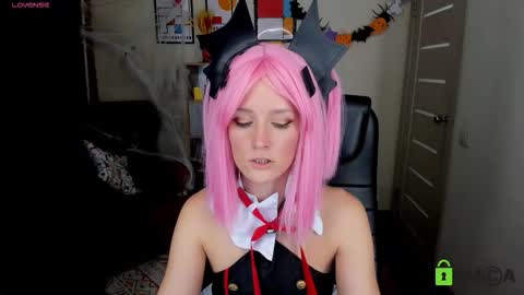 Fran online show from 10-28-25, 04:42