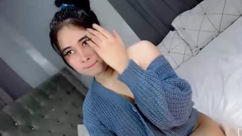 LOVE online show from 08-03-26, 01:38