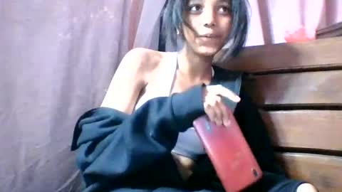 Snapshot of francia333068 chatting on 06-21-26, 03:36 francia333068 online show from 06-21-26, 03:36
