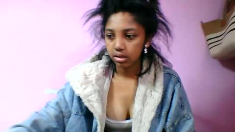 Snapshot of francia333068 chatting on 07-03-26, 05:36 francia333068 online show from 07-03-26, 05:36