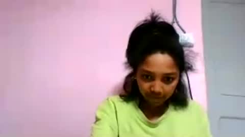 Snapshot of francia333068 chatting on 07-11-26, 03:37 francia333068 online show from 07-11-26, 03:37