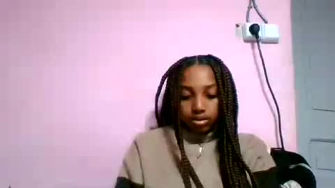Snapshot of francia333068 chatting on 07-20-26, 05:15 francia333068 online show from 07-20-26, 05:15