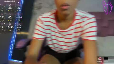 Laura online show from 10-06-25, 07:22