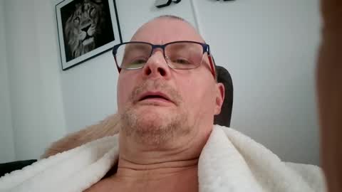 Snapshot of franciscomalin chatting on 02-13-25, 09:41 franciscomalin online show from 02-13-25, 09:41