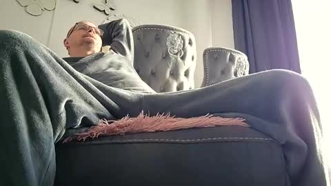 Snapshot of franciscomalin chatting on 02-26-26, 08:57 franciscomalin online show from 02-26-26, 08:57