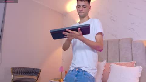 Franco online show from 10-12-25, 02:54