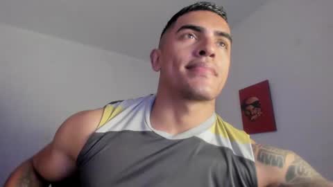 Snapshot of franco_ruiz_ chatting on 07-29-26, 12:20 franco online show from 07-29-26, 12:20