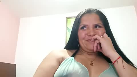 Snapshot of francy_froz chatting on 01-17-25, 01:36 francy froz online show from 01-17-25, 01:36