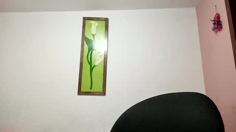 Snapshot of francy_froz chatting on 02-10-25, 04:19 francy froz online show from 02-10-25, 04:19