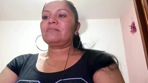 Snapshot of francy_froz chatting on 02-15-25, 02:47 francy froz online show from 02-15-25, 02:47