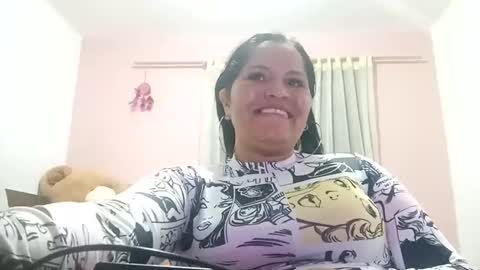 Snapshot of francy_froz chatting on 03-04-25, 12:39 francy froz online show from 03-04-25, 12:39