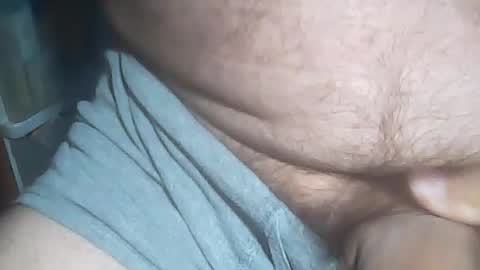 Snapshot of frank681672 chatting on 08-04-26, 06:32 frank681672 online show from 08-04-26, 06:32