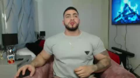 Snapshot of frank_foxx1 chatting on 10-25-25, 04:09 frank_foxx1 online show from 10-25-25, 04:09