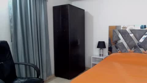 Frank online show from 04-25-26, 05:32