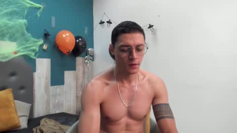 Snapshot of frank_millers chatting on 11-04-25, 07:02 Frank online show from 11-04-25, 07:02