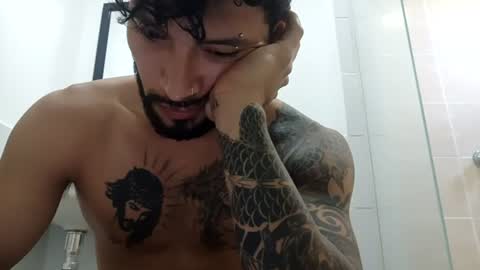 Snapshot of frankdanielsmolano chatting on 06-14-26, 03:58 frankdanielsmolano online show from 06-14-26, 03:58