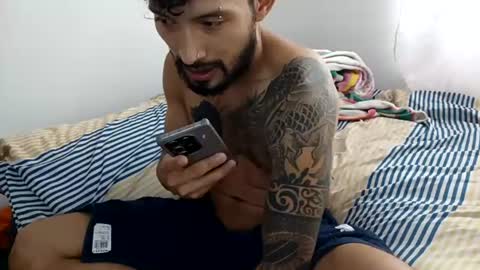Snapshot of frankdanielsmolano chatting on 06-19-26, 03:38 frankdanielsmolano online show from 06-19-26, 03:38
