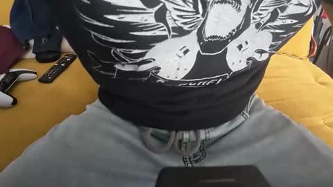 Snapshot of franky84 chatting on 10-17-25, 11:46 franky84 online show from 10-17-25, 11:46