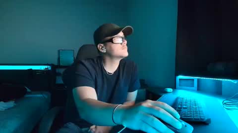 franzua2_0 online show from 10-23-25, 04:01