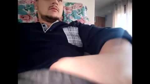 Snapshot of fraromeo2 chatting on 12-25-24, 08:18 fraromeo2 online show from 12-25-24, 08:18