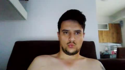 Snapshot of fraromeo2 chatting on 04-10-26, 07:02 fraromeo2 online show from 04-10-26, 07:02