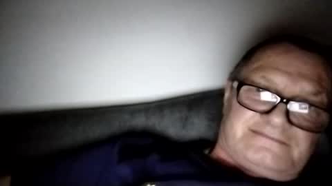 Snapshot of frauenfeind1 chatting on 01-25-25, 02:58 Wolfi online show from 01-25-25, 02:58