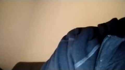 Snapshot of frauenfeind1 chatting on 02-11-25, 07:02 Wolfi online show from 02-11-25, 07:02