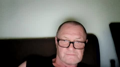 Snapshot of frauenfeind1 chatting on 07-05-26, 12:34 Wolfi online show from 07-05-26, 12:34