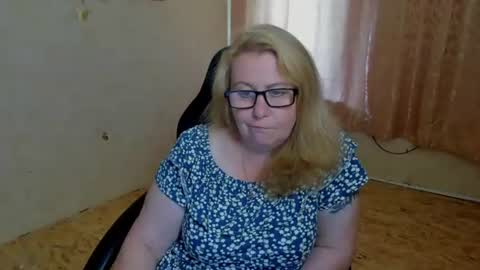 Snapshot of fraumartha chatting on 07-05-26, 12:45 FrauMartha online show from 07-05-26, 12:45