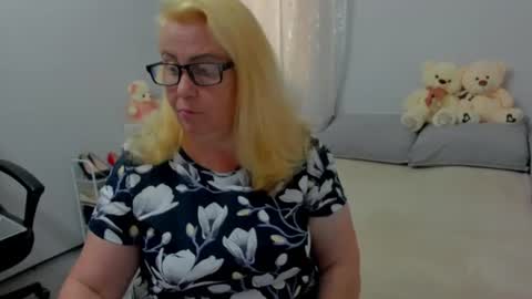 Snapshot of fraumartha chatting on 07-30-26, 10:36 FrauMartha online show from 07-30-26, 10:36
