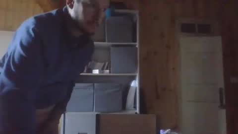 Snapshot of frcokin chatting on 10-15-25, 08:58 frcokin online show from 10-15-25, 08:58