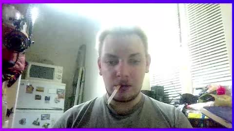 Snapshot of freak_azoid chatting on 01-08-25, 02:25 freak_azoid online show from 01-08-25, 02:25