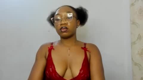 Snapshot of freaky_ebonygirl chatting on 09-28-25, 06:19 Freaky ebonygirl online show from 09-28-25, 06:19