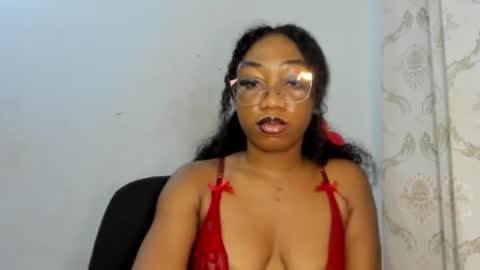 Snapshot of freaky_ebonygirl chatting on 10-07-25, 06:10 Freaky ebonygirl online show from 10-07-25, 06:10