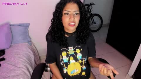 Snapshot of freaky_lia chatting on 01-28-25, 11:07 Lia Gomez online show from 01-28-25, 11:07