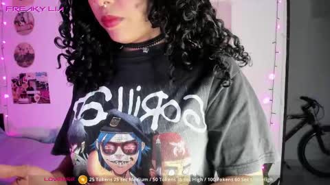 Snapshot of freaky_lia chatting on 03-11-25, 10:31 Lia Gomez online show from 03-11-25, 10:31