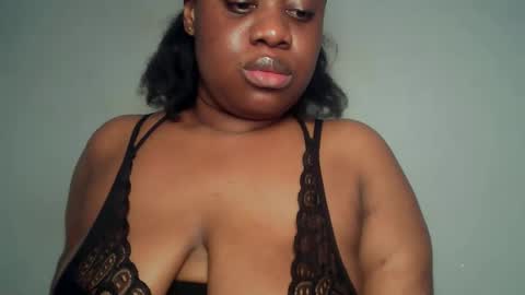 freaky slut5 online show from 04-25-26, 01:52