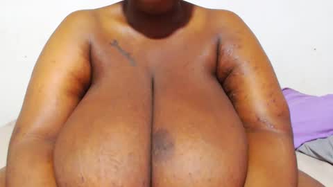 Kimmy online show from 01-06-25, 05:19