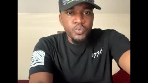 Snapshot of freakybubba chatting on 12-01-24, 06:41 Freakybubba online show from 12-01-24, 06:41