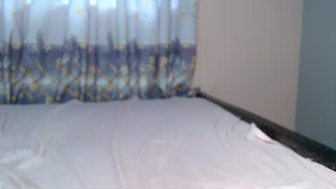 Frecky online show from 06-18-26, 09:14