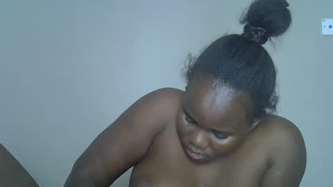 Snapshot of freakyfantacy chatting on 04-13-26, 03:50 fancy online show from 04-13-26, 03:50