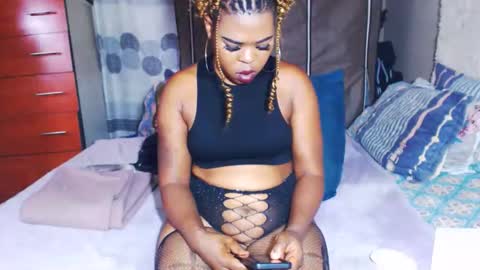 Snapshot of freakyteaser1990 chatting on 12-14-25, 10:53 Mandy online show from 12-14-25, 10:53