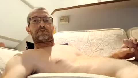 fred77720 online show from 06-24-26, 10:09