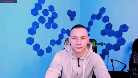 Snapshot of fred_strong chatting on 12-05-25, 10:57 Freddy online show from 12-05-25, 10:57