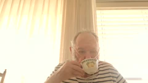 Snapshot of fredaldavid chatting on 06-24-26, 08:24 David Fredal online show from 06-24-26, 08:24