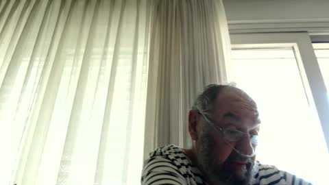 Snapshot of fredaldavid chatting on 07-06-26, 08:22 David Fredal online show from 07-06-26, 08:22
