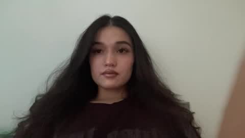 Snapshot of fredamedora chatting on 06-05-26, 06:52 Mia online show from 06-05-26, 06:52