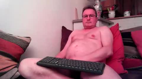 freddy9509 online show from 02-01-26, 06:17